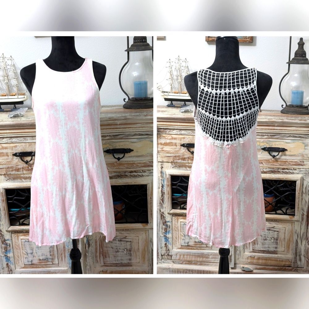 Entro Pink and White Sleeveless Dress with Crochet Lace Back, Sz. Small